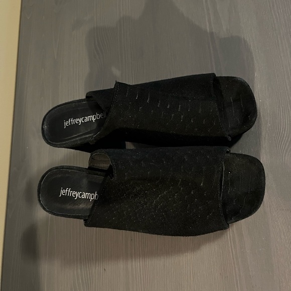 Jeffrey Campbell Pilar Platform Slide - Picture 3 of 7